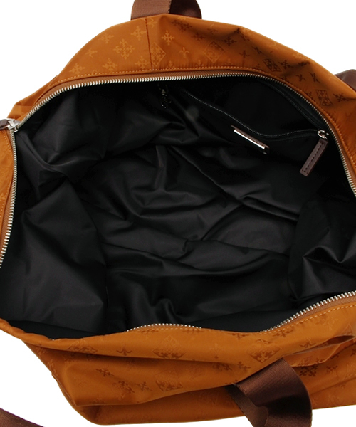 russet for traveller（ラシット フォー トラベラー）の「BIGボストン