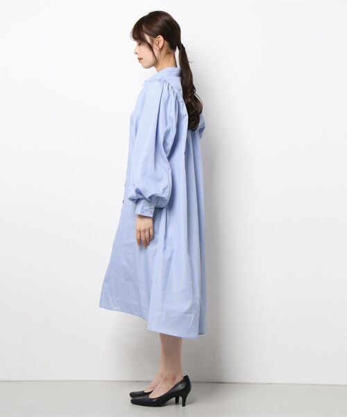 PAPAVER（パパヴェル）の「【PAPAVER】ストライプC柄袖ボリュームワンピース（シャツ/ブラウス・レディース・サックスブルー/オレンジ/ブルー・MEDIUM）」の7枚目の写真
