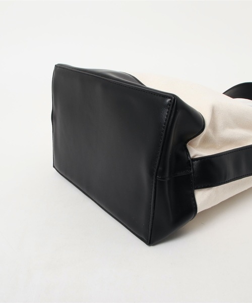 ap retro(アプレトロ)の「ワンハンドルバイカラーショルダーバック(ショルダーバッグ・レディース・ブラック/ライトブラウン・FREE)」の8枚目の写真