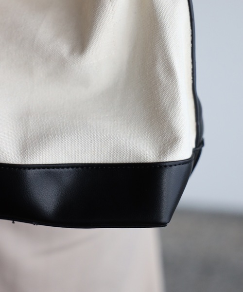 ap retro(アプレトロ)の「ワンハンドルバイカラーショルダーバック(ショルダーバッグ・レディース・ブラック/ライトブラウン・FREE)」の18枚目の写真