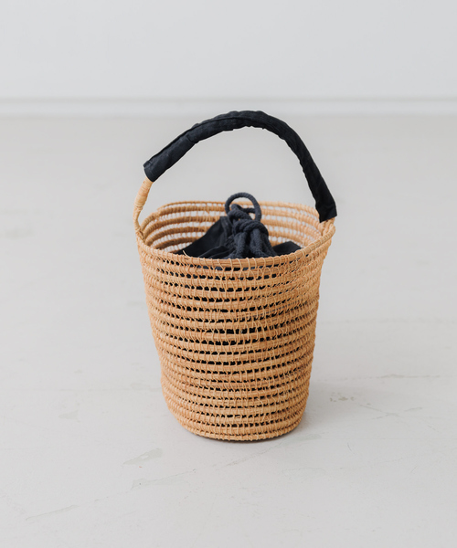 collex（コレックス）の「【TARANGO】 ワンハンドルカゴバッグ(plain)（かごバッグ・レディース・ブラック・フリー）」の3枚目の写真