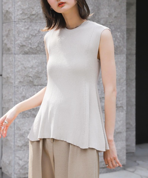 SENSE OF PLACE by URBAN RESEARCH（センスオブプレイスバイアーバンリサーチ）の「フレアノースリーブセーター（ニット/セーター・レディース・ブラック/レッド/ブルー/グリーン/ライトベージュ・ONE）」の10枚目の写真