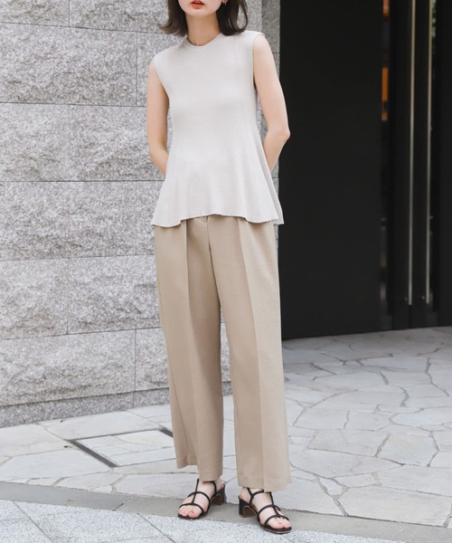 SENSE OF PLACE by URBAN RESEARCH（センスオブプレイスバイアーバンリサーチ）の「フレアノースリーブセーター（ニット/セーター・レディース・ブラック/レッド/ブルー/グリーン/ライトベージュ・ONE）」の18枚目の写真