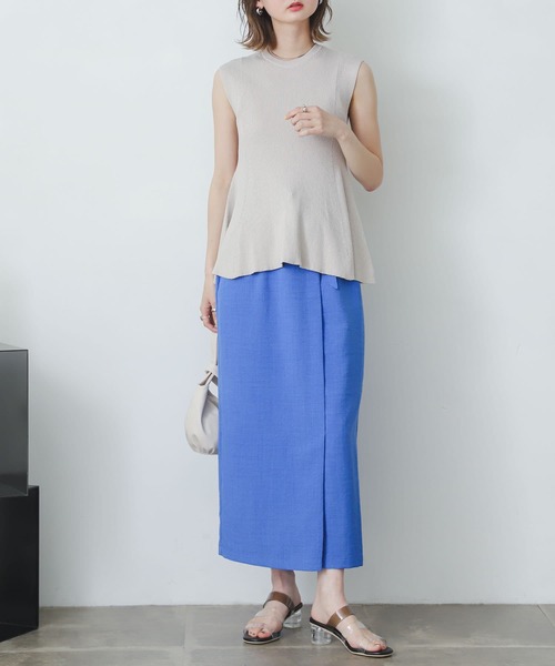 SENSE OF PLACE by URBAN RESEARCH（センスオブプレイスバイアーバンリサーチ）の「フレアノースリーブセーター（ニット/セーター・レディース・ブラック/レッド/ブルー/グリーン/ライトベージュ・ONE）」の15枚目の写真