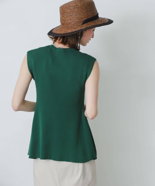 SENSE OF PLACE by URBAN RESEARCH（センスオブプレイスバイアーバンリサーチ）の「フレアノースリーブセーター（ニット/セーター・レディース・ブラック/レッド/ブルー/グリーン/ライトベージュ・ONE）」の16枚目の写真