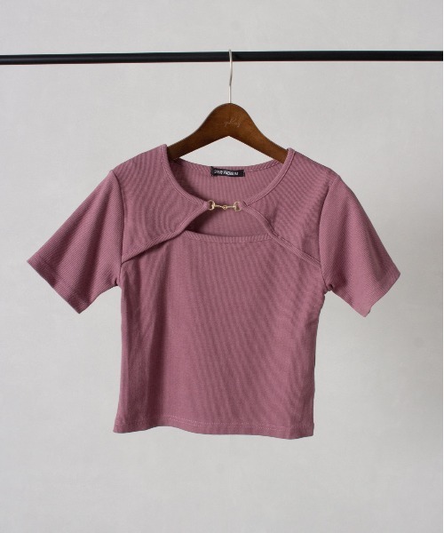 SpRay(スプレイ)の「テレコビットデコルテ開きカットソー(Tシャツ/カットソー・レディース・ホワイト/ブラック/アイボリー/ピンク系その他・FREE)」の4枚目の写真