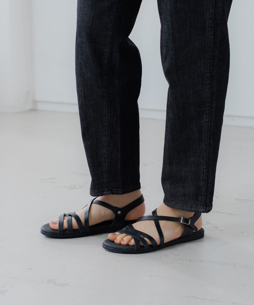 collex(コレックス)の「【OH MY SANDALS】クロスレザーサンダル(サンダル・レディース・ブラウン/ブラック・37/38/36)」の5枚目の写真