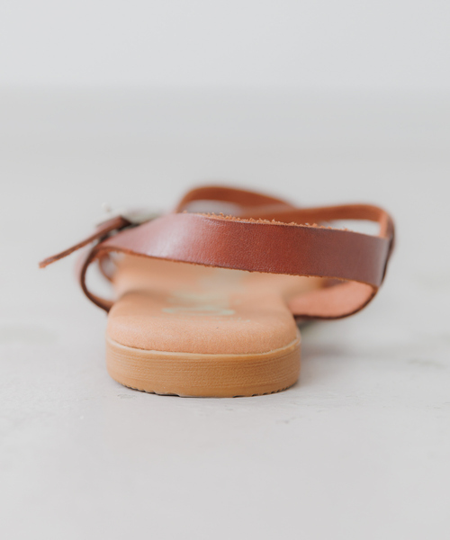 collex(コレックス)の「【OH MY SANDALS】クロスレザーサンダル(サンダル・レディース・ブラウン/ブラック・37/38/36)」の19枚目の写真