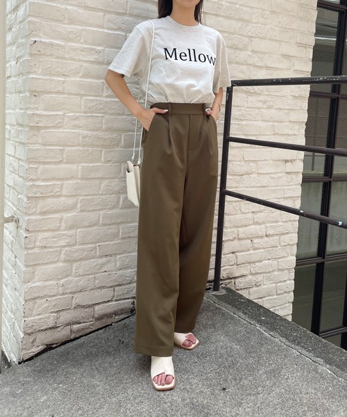 COLONY 2139（コロニートゥーワンスリーナイン）の「メッセージロゴTシャツ / Mellow（Tシャツ/カットソー・レディース・ホワイト/アイボリー/ピンク・FREE）」の6枚目の写真