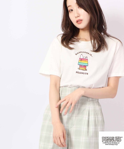 PEANUTS（ピーナッツ）の「PEANUTS スヌーピー 刺繍 Tシャツ ドッグハウス（Tシャツ/カットソー・メンズ・ホワイト/ブラック/ホワイト系その他/グレイッシュブルー/ホワイト系その他2/レッド/杢グレー/ブラック系その他・S/M/LL/L）」の19枚目の写真