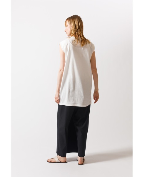 mizuiroind（ミズイロインド）の「mizuiro ind クルーネックノースリーブチュニック（チュニック・レディース・ライトグレー/グレー/ブラック/ホワイト/ブラウン/チャコールグレー・FREE）」の15枚目の写真