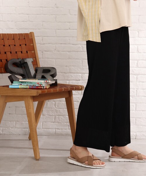 Cutie Blonde（キューティーブロンド）の「◆シアープリーツパンツ（その他パンツ・レディース・ブラック/キャメル/ライトベージュ/ライトブルー・02/03）」の12枚目の写真