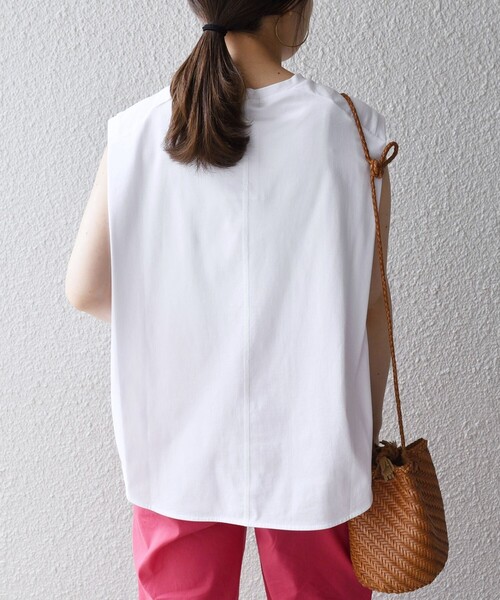 SHIPS(シップス)の「スビンコットンフレンチスリーブプルオーバー◆(Tシャツ/カットソー・レディース・オフホワイト/ブラック/グリーン/ピンク・ONE SIZE)」の6枚目の写真