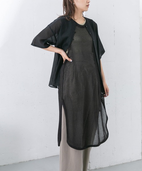 KBF(ケイビーエフ)の「メッシュニットワンピース(ワンピース・レディース・ブラック/ベージュ/アイボリー・ONE)」の3枚目の写真