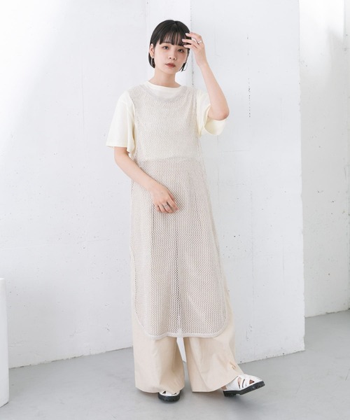 KBF(ケイビーエフ)の「メッシュニットワンピース(ワンピース・レディース・ブラック/ベージュ/アイボリー・ONE)」の12枚目の写真