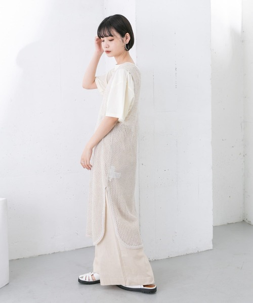 KBF(ケイビーエフ)の「メッシュニットワンピース(ワンピース・レディース・ブラック/ベージュ/アイボリー・ONE)」の9枚目の写真