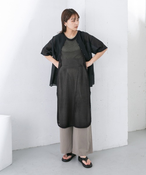 KBF(ケイビーエフ)の「メッシュニットワンピース(ワンピース・レディース・ブラック/ベージュ/アイボリー・ONE)」の16枚目の写真