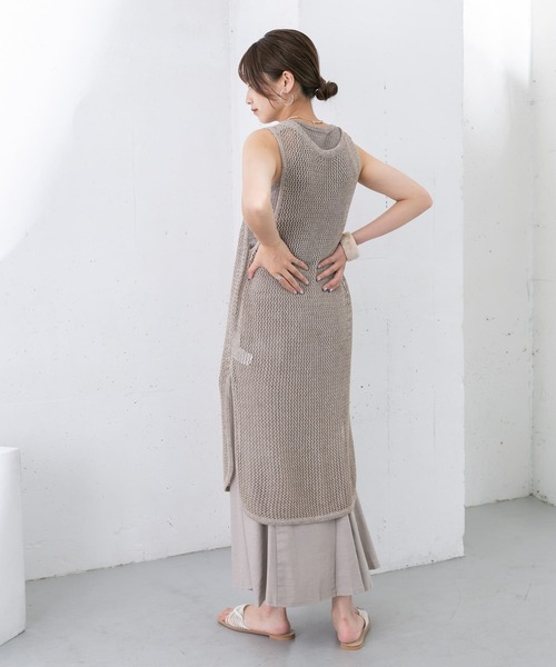 KBF(ケイビーエフ)の「メッシュニットワンピース(ワンピース・レディース・ブラック/ベージュ/アイボリー・ONE)」の17枚目の写真