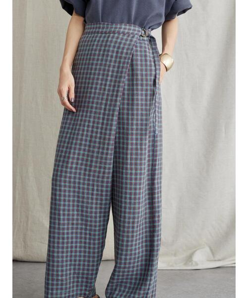 AMERICAN HOLIC(アメリカンホリック)の「リネンブレンドサイドベルトパンツ(その他パンツ・レディース・ブルー/ベージュ・L/S/M)」の13枚目の写真