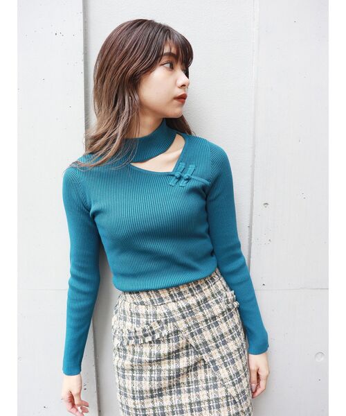 MURUA（ムルーア）の「アシメチャイナニット（ニット/セーター・レディース・ブラック/ブルー/アクア/ブラウン・FREE）」の4枚目の写真