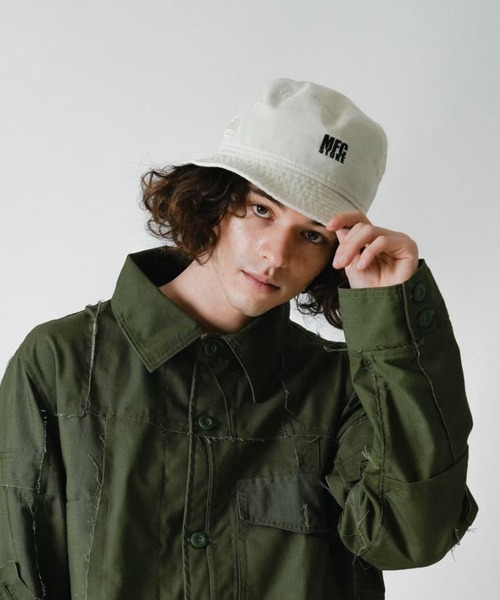 NEW ERA（ニューエラ）の「NEW ERA x MFC STORE LOGO BUCKET HAT（ハット・メンズ・ブラック/ベージュ/アイボリー・M/L/L/XL）」の4枚目の写真