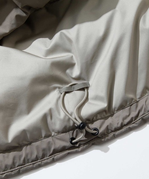 F/CE. （エフシーイー）の「F/CE. × NANGA FT LONG DOWN COAT / エフシーイー × ナンガ ロングダウンコート（ダウンジャケット/コート・レディース・ブラック/セージグリーン・SMALL）」の8枚目の写真