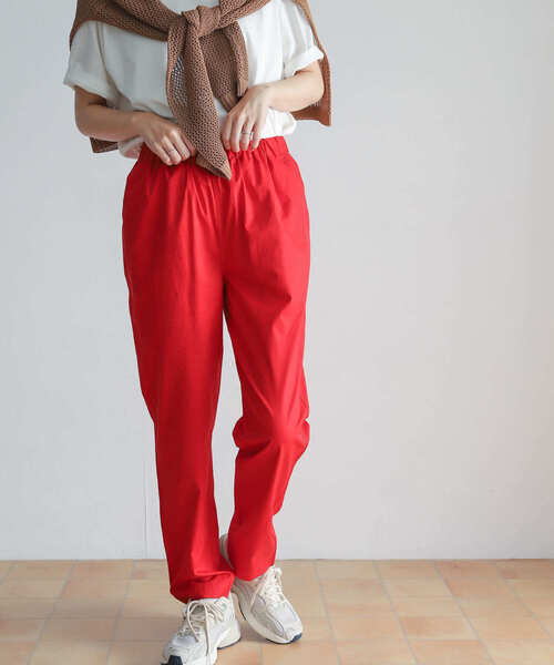 URBAN RESEARCH DOORS（アーバンリサーチドアーズ）の「カラーテーパードパンツ（その他パンツ・レディース・レッド/ロイヤルブルー・MEDIUM）」の9枚目の写真