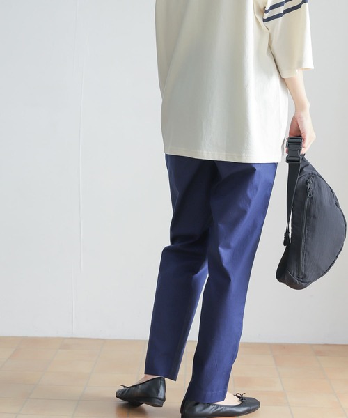 URBAN RESEARCH DOORS（アーバンリサーチドアーズ）の「カラーテーパードパンツ（その他パンツ・レディース・レッド/ロイヤルブルー・MEDIUM）」の20枚目の写真