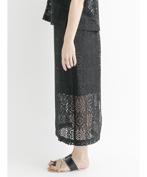 Te chichi TERRASSE(テチチテラス)の「クロシェ柄レーススカート【セットアップ可】(スカート・レディース・オフホワイト/ブラウン/ブラック・フリ-)」の9枚目の写真