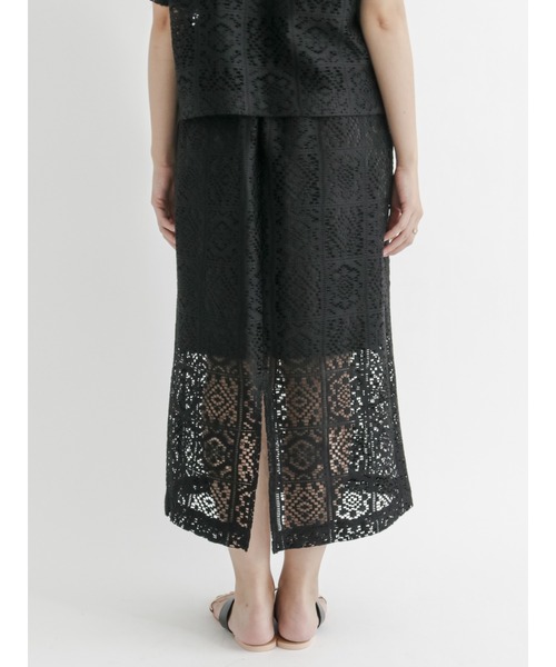 Te chichi TERRASSE(テチチテラス)の「クロシェ柄レーススカート【セットアップ可】(スカート・レディース・オフホワイト/ブラウン/ブラック・フリ-)」の10枚目の写真