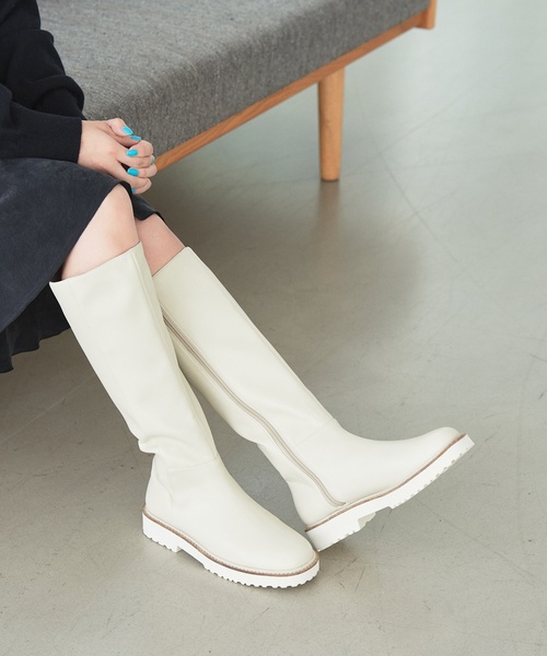 LE TALON（ルタロン）の「トラックソールロングブーツ（ブーツ・レディース・ブラック系その他/アイボリー・SMALL/MEDIUM/LARGE/X-LARGE/XX-LARGE/X-SMALL）」の2枚目の写真