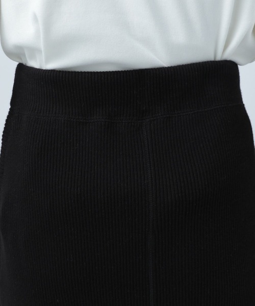 BAYFLOW（ベイフロー）の「サイドポイントリブスカート（スカート・レディース・ブラック/グレー/オフホワイト・SMALL/MEDIUM）」の6枚目の写真