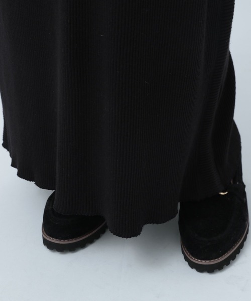 BAYFLOW（ベイフロー）の「サイドポイントリブスカート（スカート・レディース・ブラック/グレー/オフホワイト・SMALL/MEDIUM）」の9枚目の写真