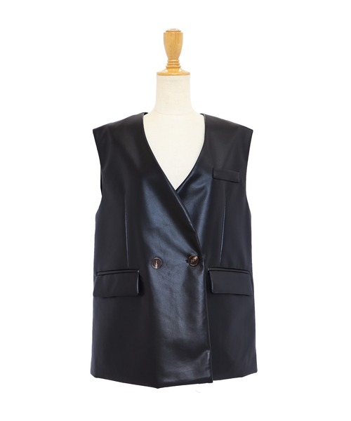 BLUEEAST(ブルーイースト)の「フェイクレザーベスト ジレ(ベスト・レディース・アイボリー/ブラック/ダークブラウン・MEDIUM)」の12枚目の写真