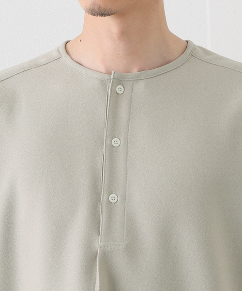 B.C STOCK（ベーセーストック）の「【LANATEC LEI / ラナテックレイ】 AMUNZEN HENLEY SH（シャツ/ブラウス・メンズ・ブラック/グレー・MEDIUM/LARGE）」の7枚目の写真