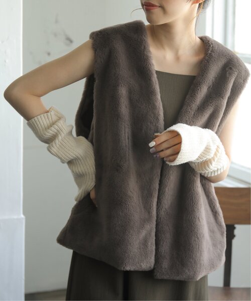 RAY CASSIN（レイカズン）の「もちもちカラーアームウォーマー（アームカバー・レディース・ブラック/ピンク/イエロー/キナリ・FREE）」の2枚目の写真