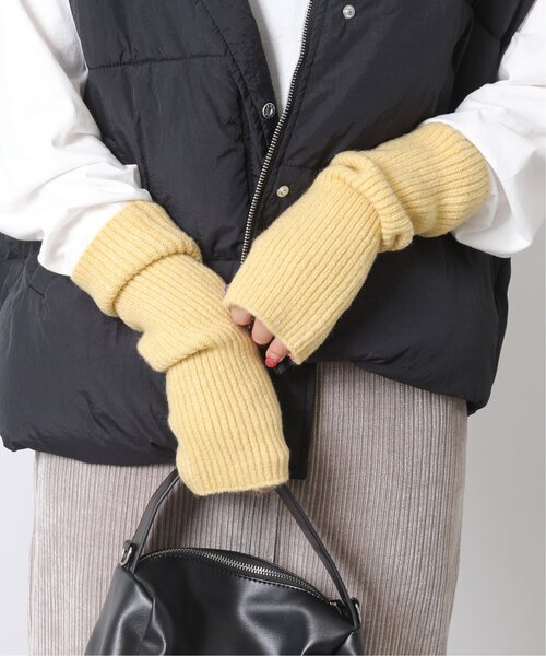 RAY CASSIN（レイカズン）の「もちもちカラーアームウォーマー（アームカバー・レディース・ブラック/ピンク/イエロー/キナリ・FREE）」の19枚目の写真