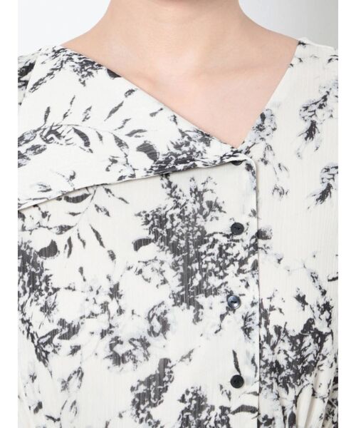 LAGUNAMOON(ラグナムーン)の「フラワー楊柳ワンピース(ワンピース・レディース・チャコールグレー/ブラック/グリーン・SMALL/MEDIUM)」の22枚目の写真