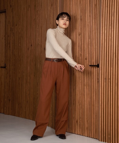 Amiur（エミレ）の「silky touch rib high neck（ニット/セーター・レディース・ブラック/アイボリー/ベージュ・FREE）」の6枚目の写真