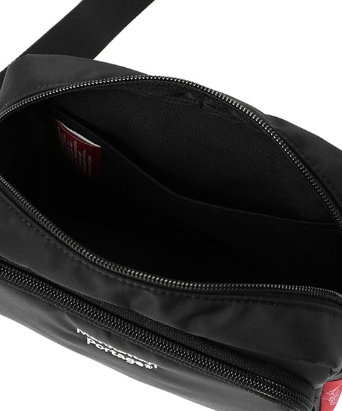 Manhattan Portage(マンハッタンポーテージ)の「The Broome Shoulder Bag Matte Twill(ショルダーバッグ・メンズ・ブラック・X-SMALL)」の14枚目の写真
