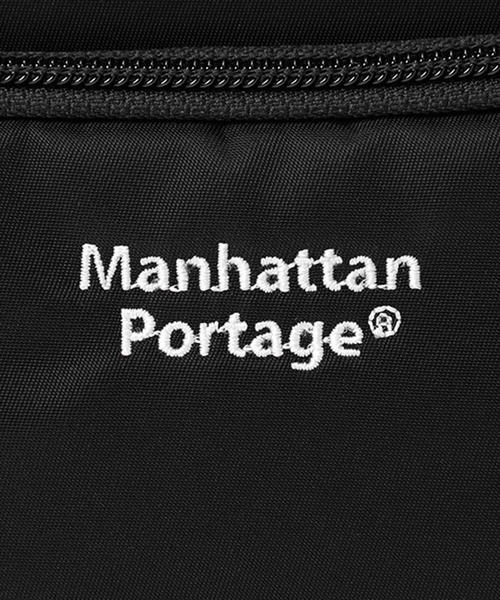 Manhattan Portage(マンハッタンポーテージ)の「The Broome Shoulder Bag Matte Twill(ショルダーバッグ・メンズ・ブラック・X-SMALL)」の5枚目の写真