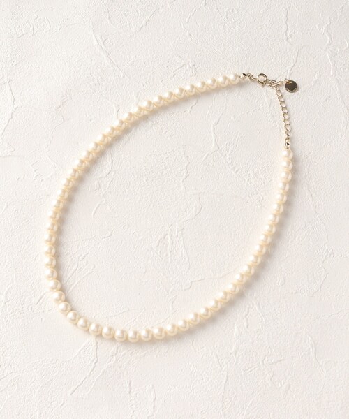 OPAQUE.CLIP(オペークドットクリップ)の「◆ガラス調フェイクパールネックレス【日本製】(ネックレス・レディース・オフホワイト・00)」の9枚目の写真