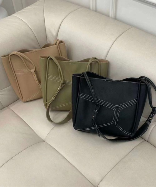the case（ザケース）の「[THE CASE SELECT]embroidery vegan leather tote　エコレザートートバッグ *ポーチ付き（ショルダーバッグ・レディース・ブラック/グリーン/ブラウン/ベージュ・FREE）」の10枚目の写真