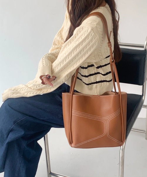 the case（ザケース）の「[THE CASE SELECT]embroidery vegan leather tote　エコレザートートバッグ *ポーチ付き（ショルダーバッグ・レディース・ブラック/グリーン/ブラウン/ベージュ・FREE）」の12枚目の写真