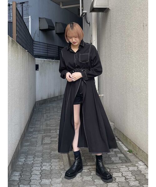 jouetie(ジュエティ)の「【低身長サイズあり】アシメステッチシャツワンピース(ワンピース・レディース・オフホワイト/ブラック/グリーン・MEDIUM/SMALL)」の6枚目の写真