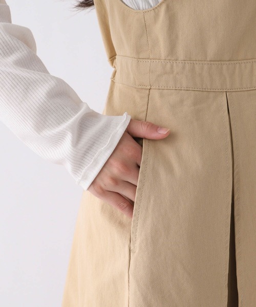 repipi armario（レピピ アルマリオ）の「Vネックボックスプリーツワンピース（ワンピース・キッズ・ブルー/ブラック/ブラウン・SMALL/MEDIUM/LARGE）」の21枚目の写真