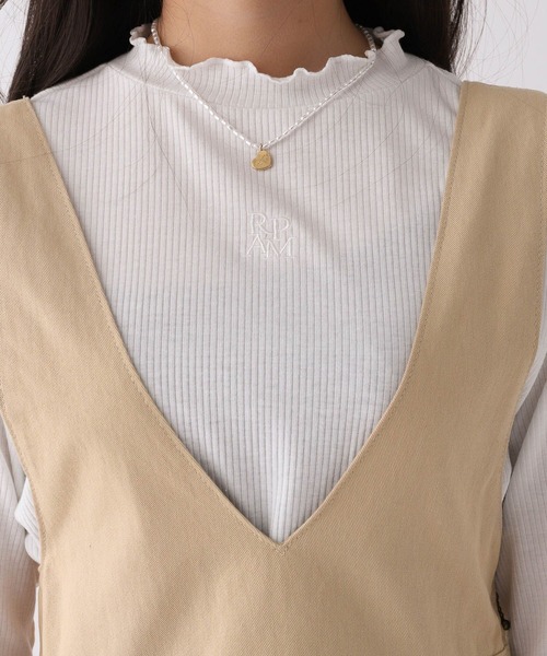 repipi armario（レピピ アルマリオ）の「Vネックボックスプリーツワンピース（ワンピース・キッズ・ブルー/ブラック/ブラウン・SMALL/MEDIUM/LARGE）」の19枚目の写真