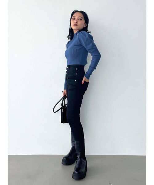 EMODA（エモダ）の「サイドゴアヒールブーツ（ブーツ・レディース・ブラック・LARGE/SMALL/MEDIUM）」の18枚目の写真