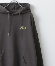 【WEB限定】【別注】【FILA】 ユニセックス ビッグシルエット ドロップショルダー裏毛左胸プリントロゴパーカー