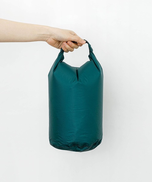 Nahe（ネーエ）の「nahe ネーエ ドライバッグ 防水 折りたたみ 6L（エコバッグ/サブバッグ・メンズ・イエロー/オレンジ/ブラック/ターコイズブルー/ライトグレー/ダークグリーン・FREE）」の13枚目の写真
